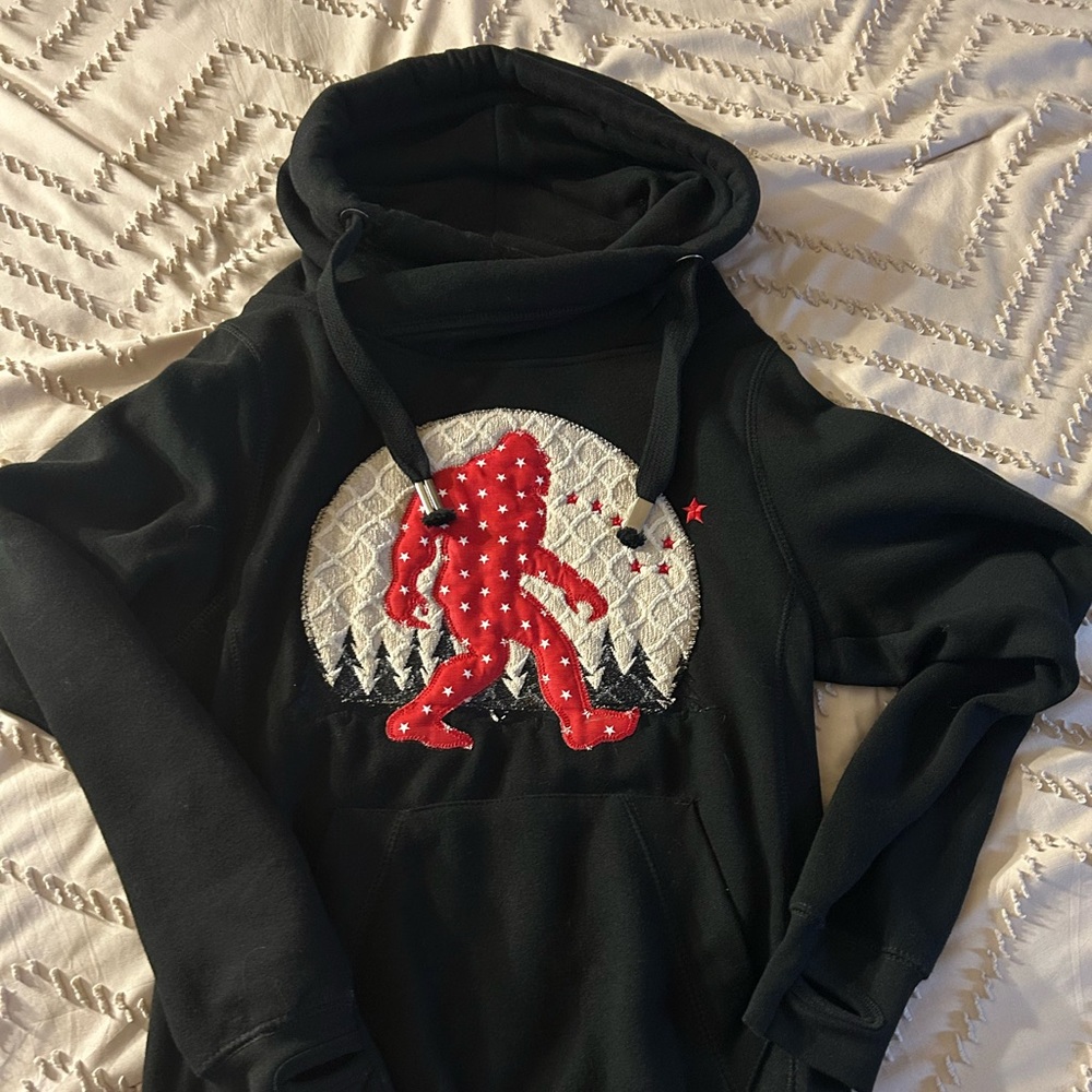 ONE of a kind hand quilted design Bigfoot tunnel neck hoodie! Small